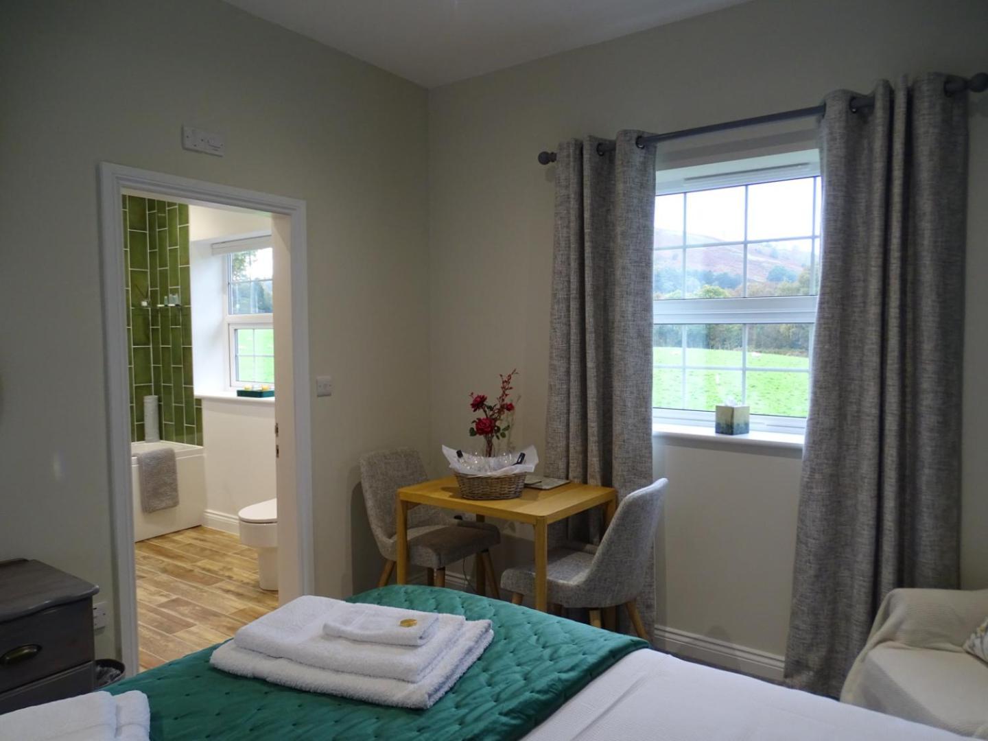 The Old Coach House Bed & Breakfast Llangollen Dış mekan fotoğraf